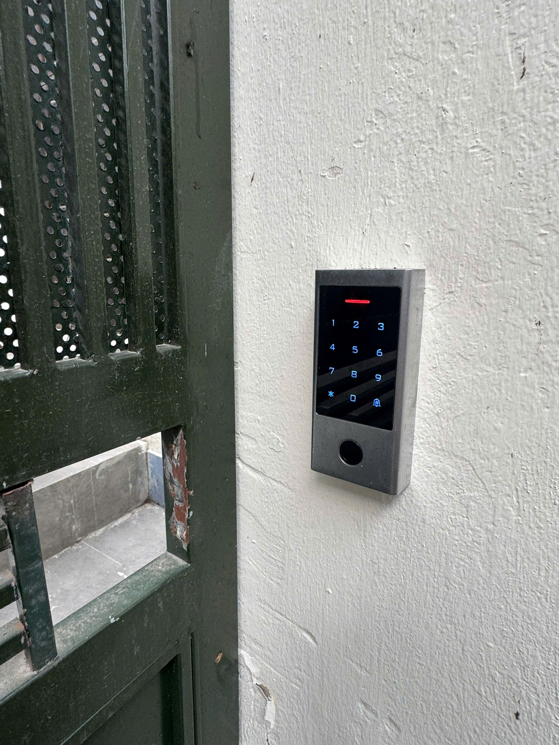 Keypad cổng chính